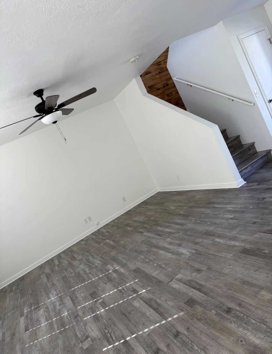 Clean living room job photo